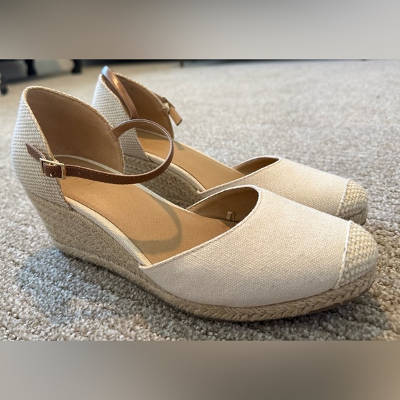 LOFT Cream Espadrille Wedge Sandals - Picture 3 of 5